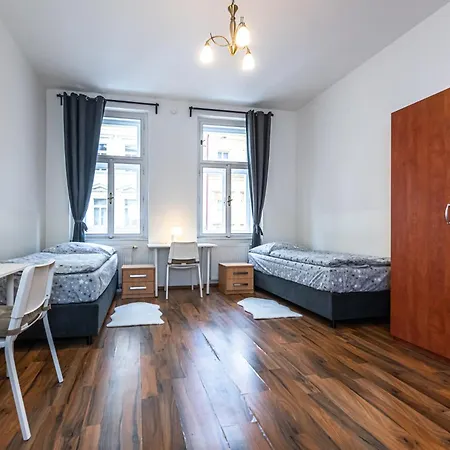 Apartments Kamenicka 23 Prague Exterior photo